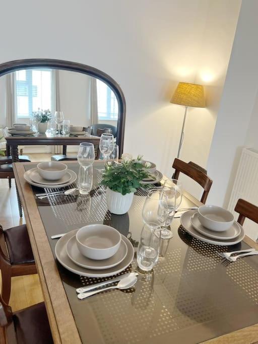 Casa de Férias Beautiful Mews, Sleeps 4 Londres