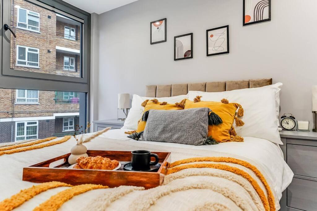 Modern 1 Bed Apt By Old Street / Shoreditch Londen
