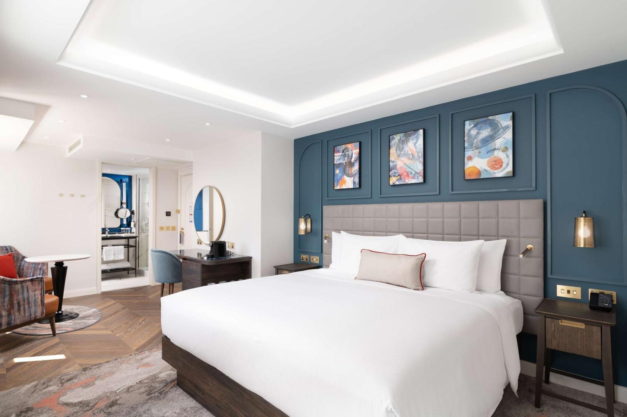 Lost St Pauls London, Curio Collection By Hilton 4* Londres
