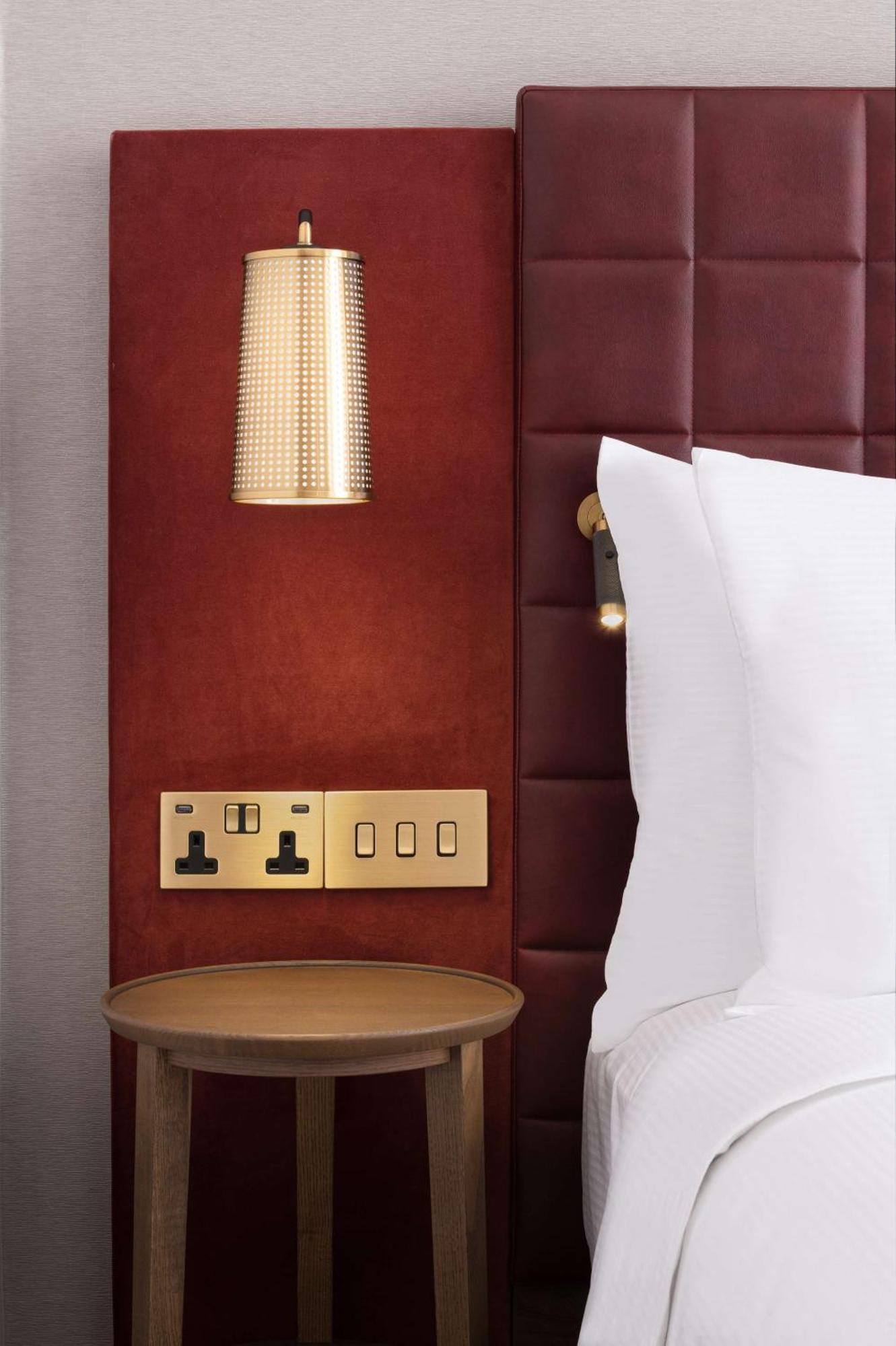Hotel Lost St Pauls London, Curio Collection By Hilton Londres