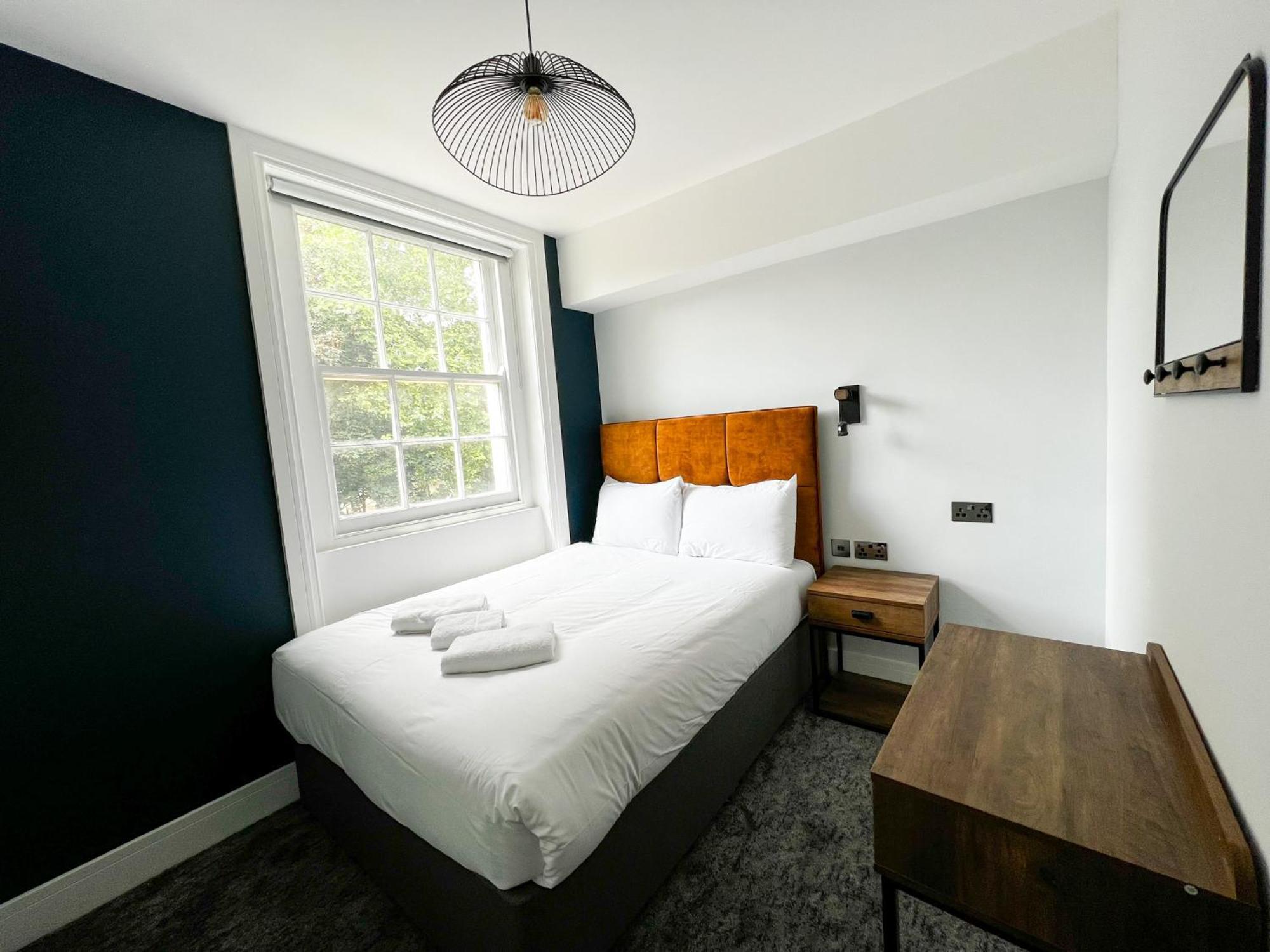 Argo - Kings Cross Hotel 3*