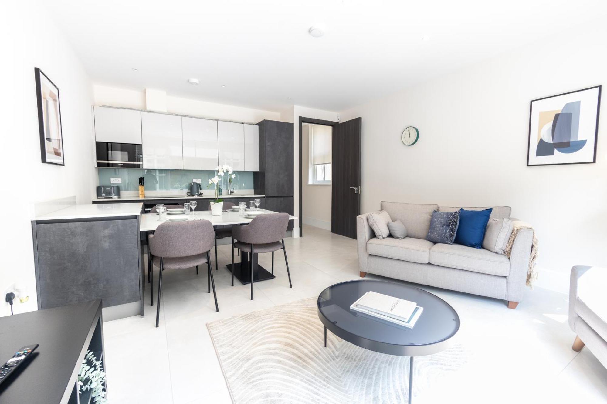 Premier Near Camden Markets Very Close To Tube Stations By Sojo Londen