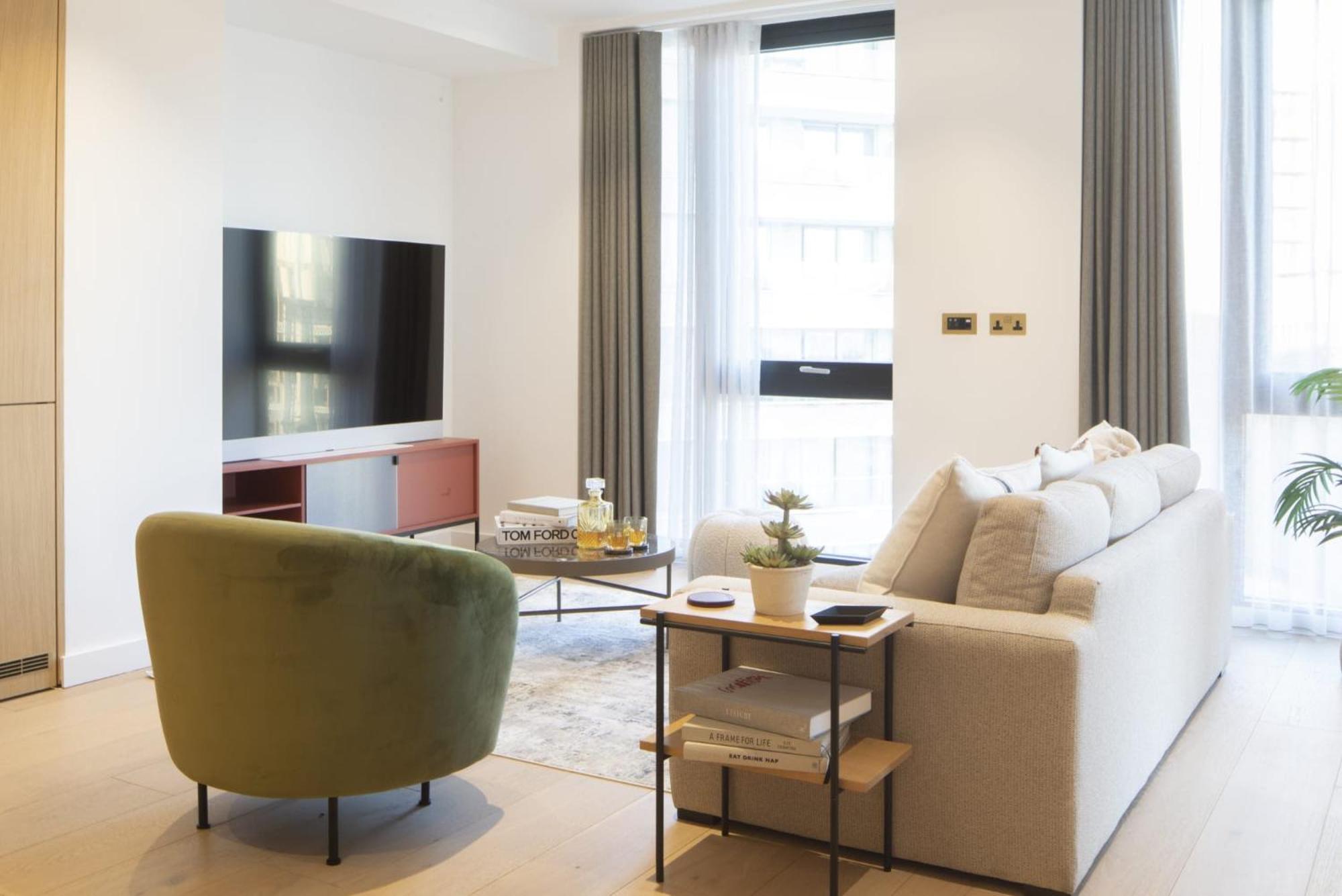 Apartment Modern At Enclave Located In Central