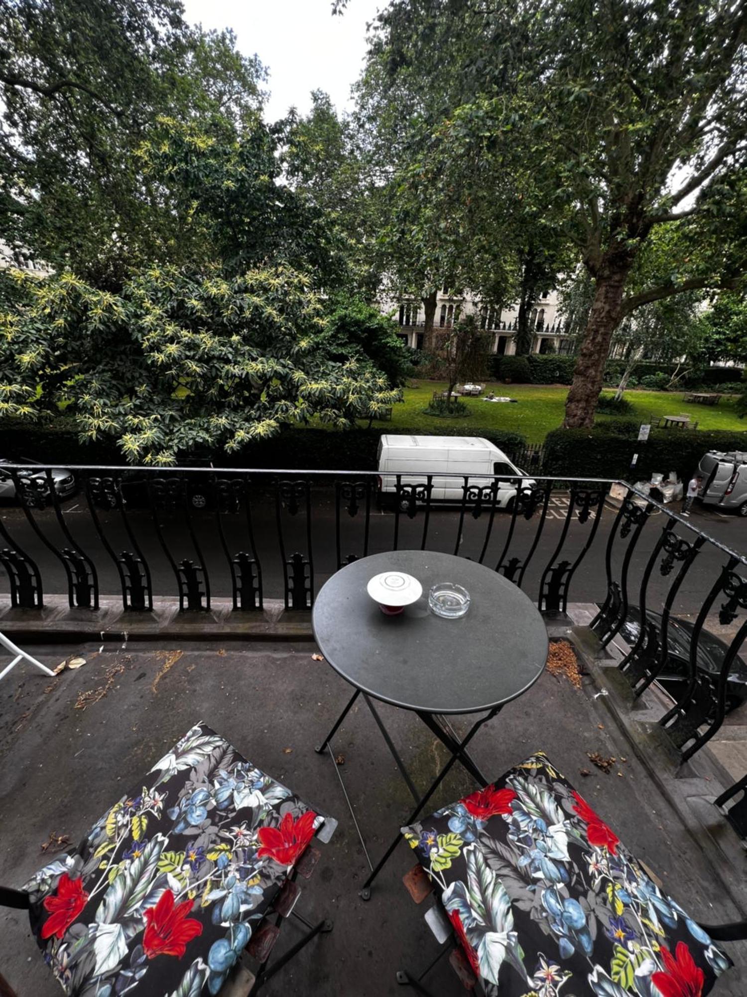 Apartamento Hyde Park Has Private Balcony With Tranquil Garden View *