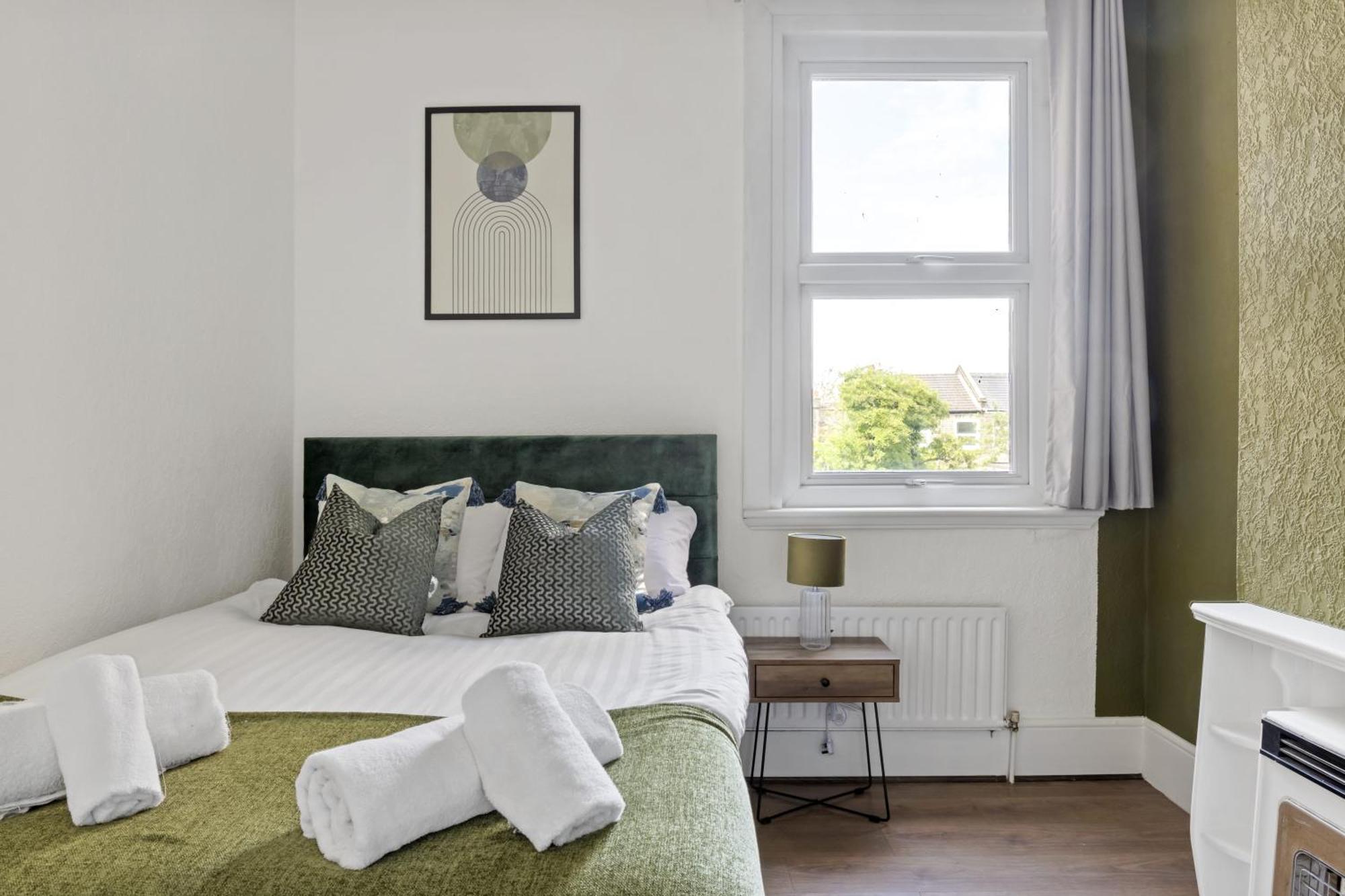 Parea Living - Hackney, 4-bedroom Victorian House W Big Garden * Londres