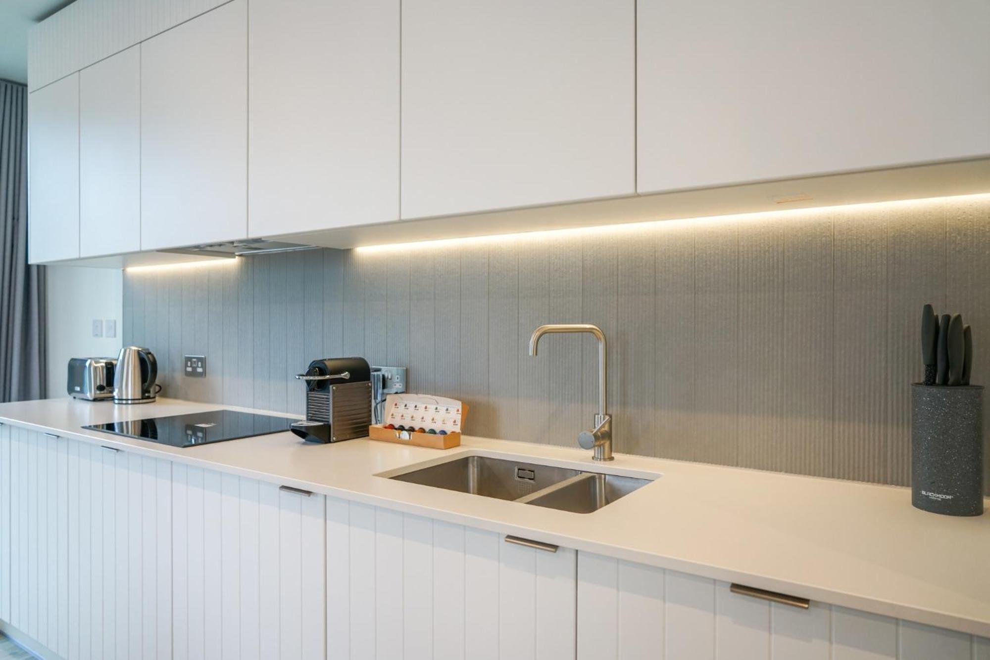 Appart hôtel One And Two Bedroom At Coppermaker Square In Lively Stratford *