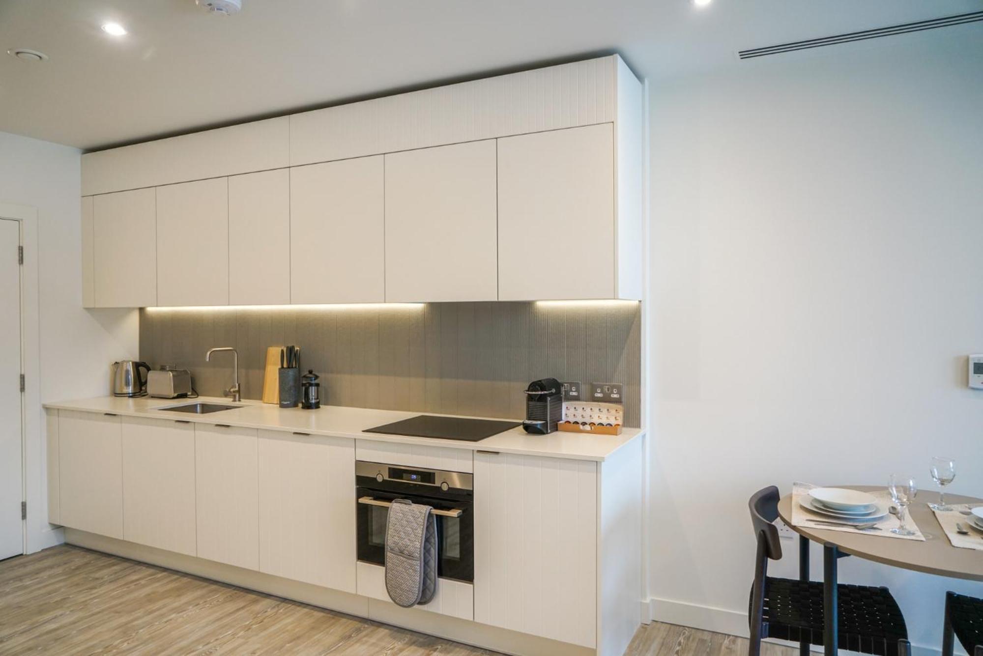 One And Two Bedroom At Coppermaker Square In Lively Stratford * Londres