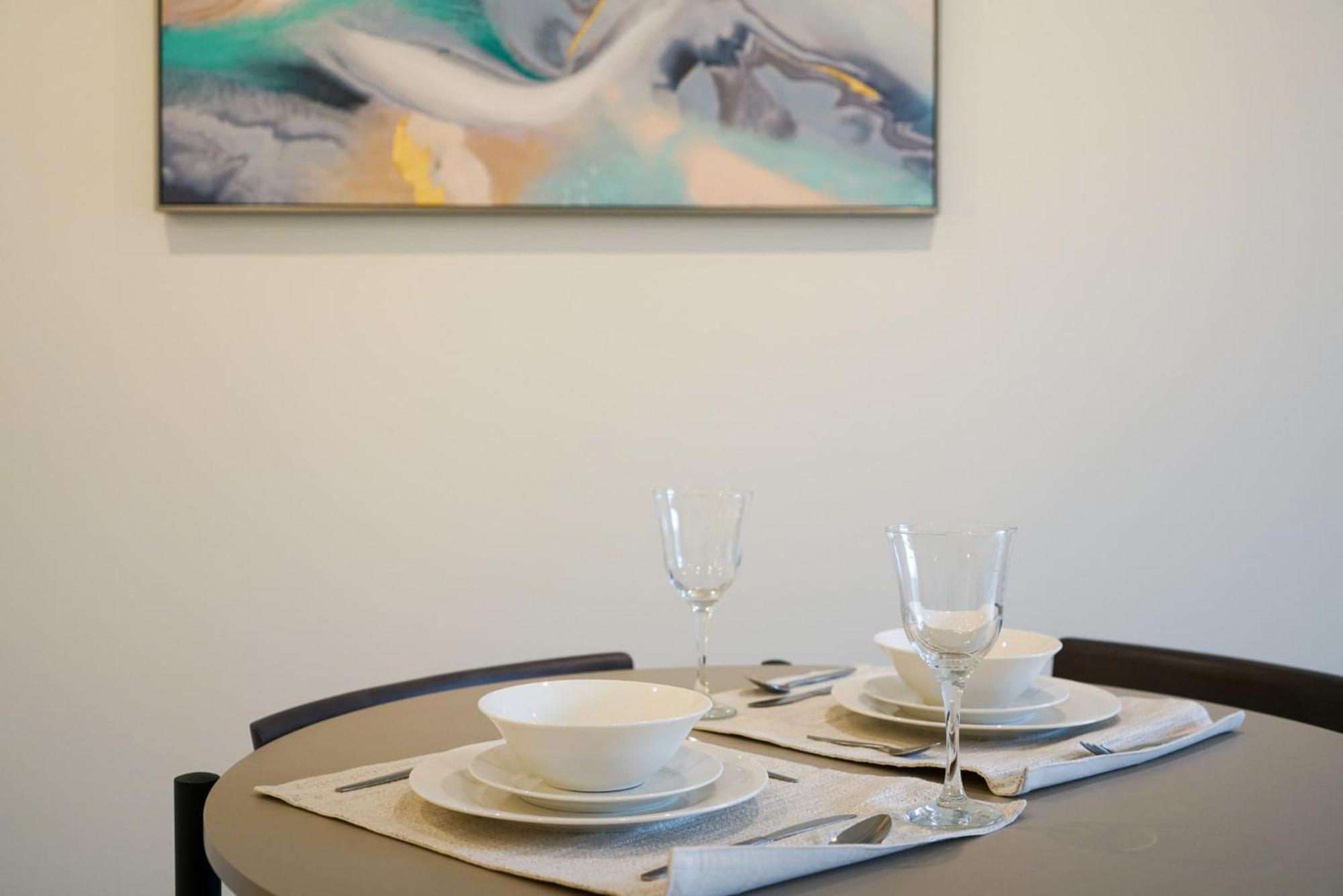 Appart hôtel One And Two Bedroom At Coppermaker Square In Lively Stratford Londres