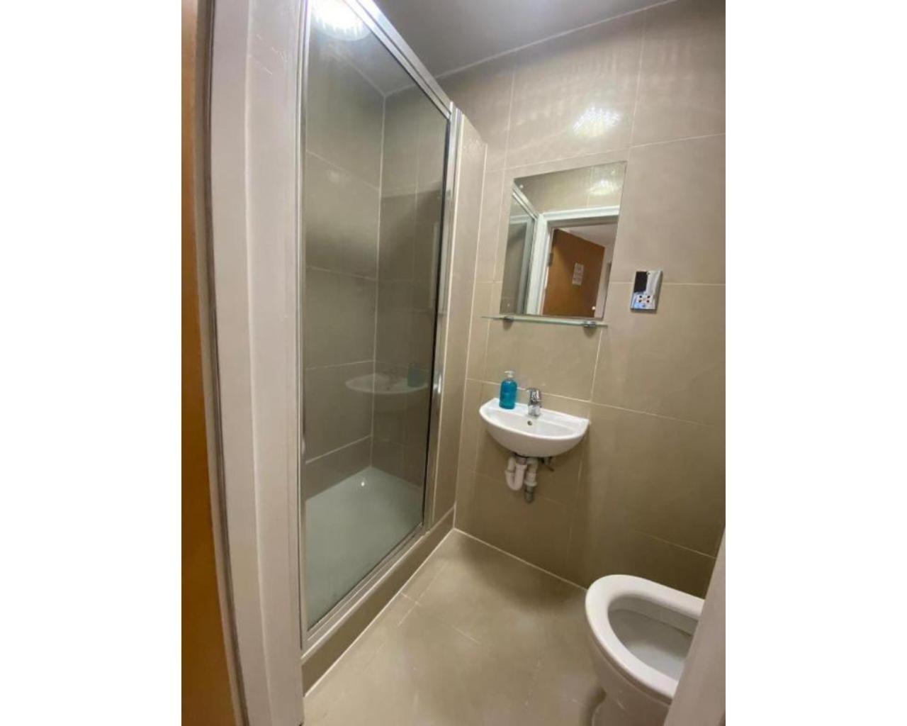 Appartement 80 Inverness Terrace *