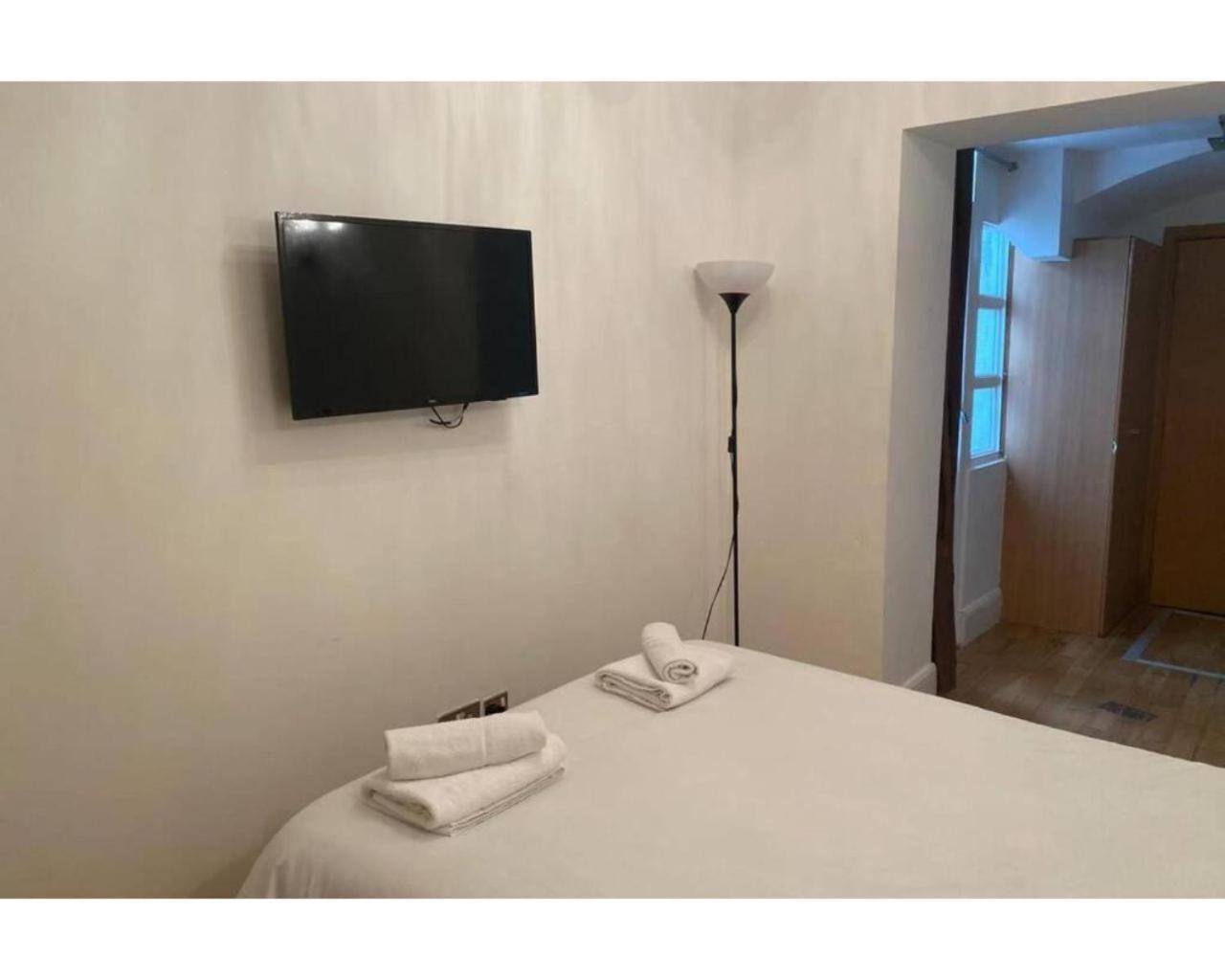 80 Inverness Terrace Apartamento