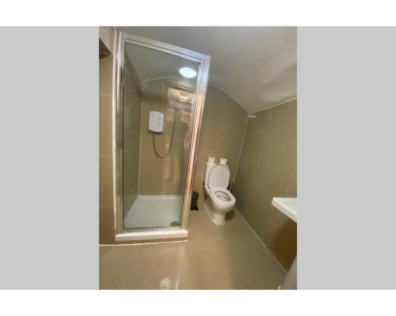 80 Inverness Terrace * Londen