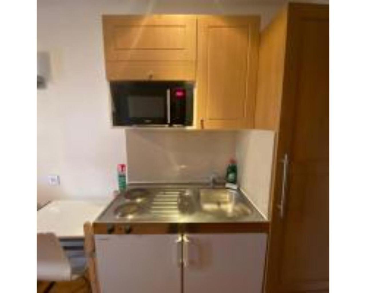 Apartamento 80 Inverness Terrace *