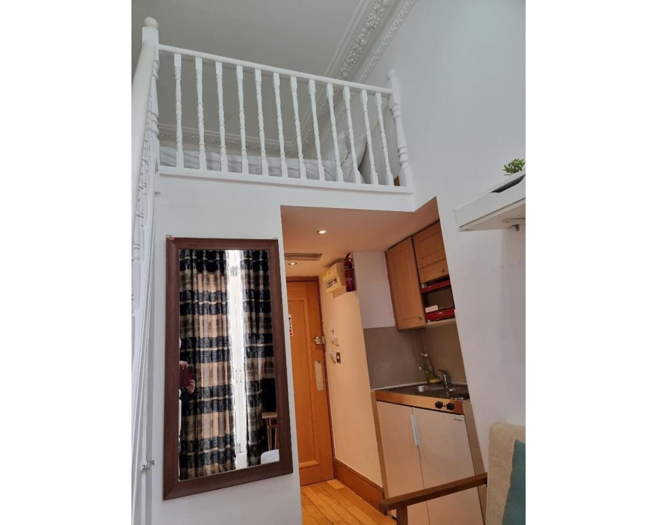 80 Inverness Terrace Londen