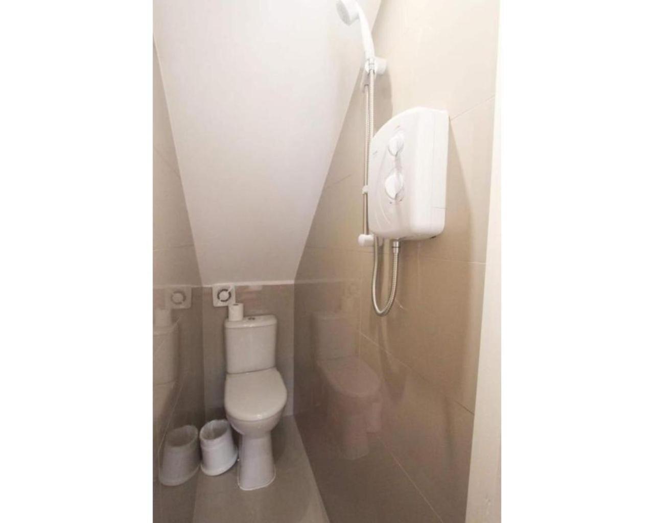 80 Inverness Terrace Appartement