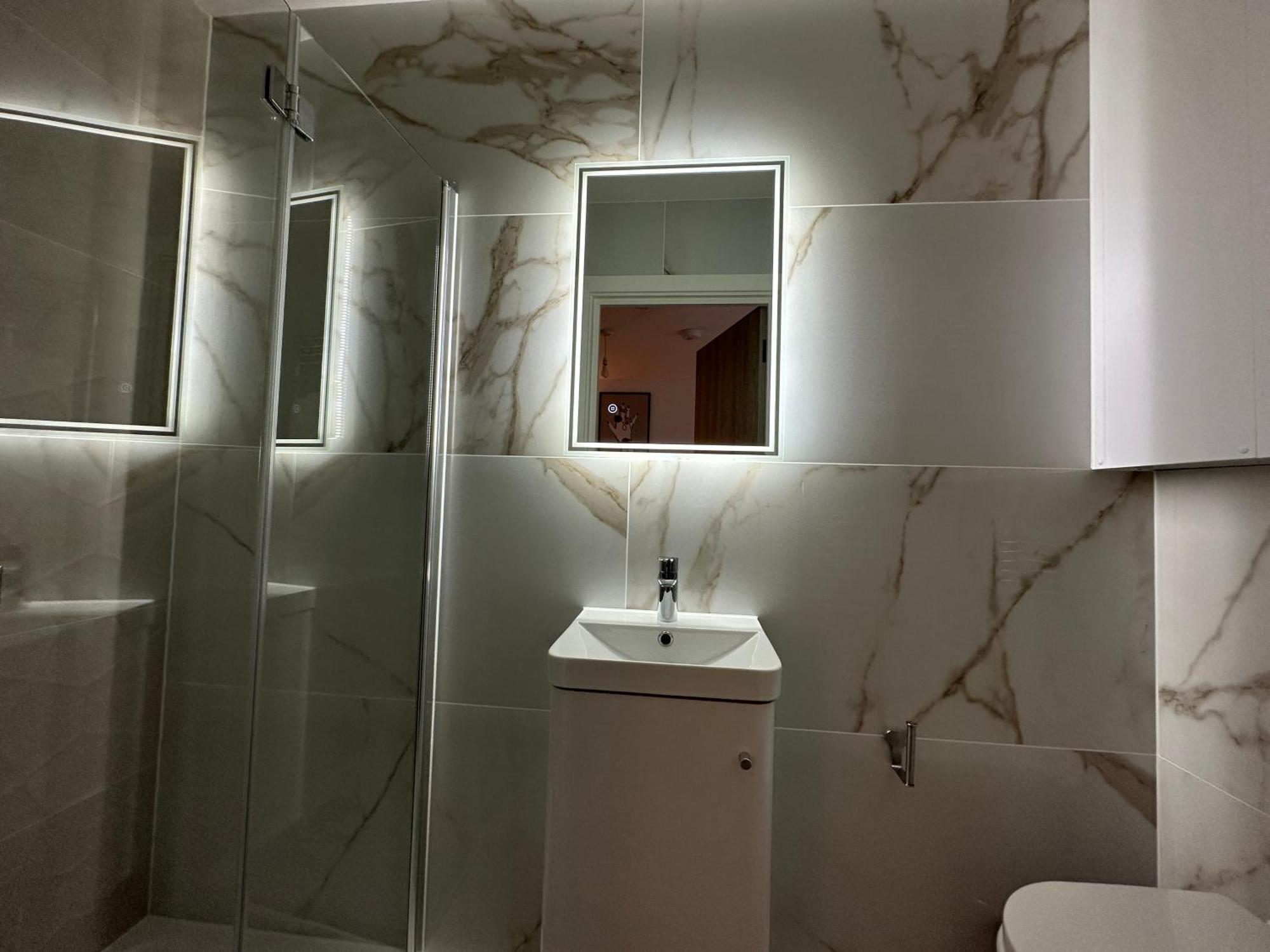 Apartamento Luxury 2 Bedrooms - 2 Bathrooms - F5 Londres