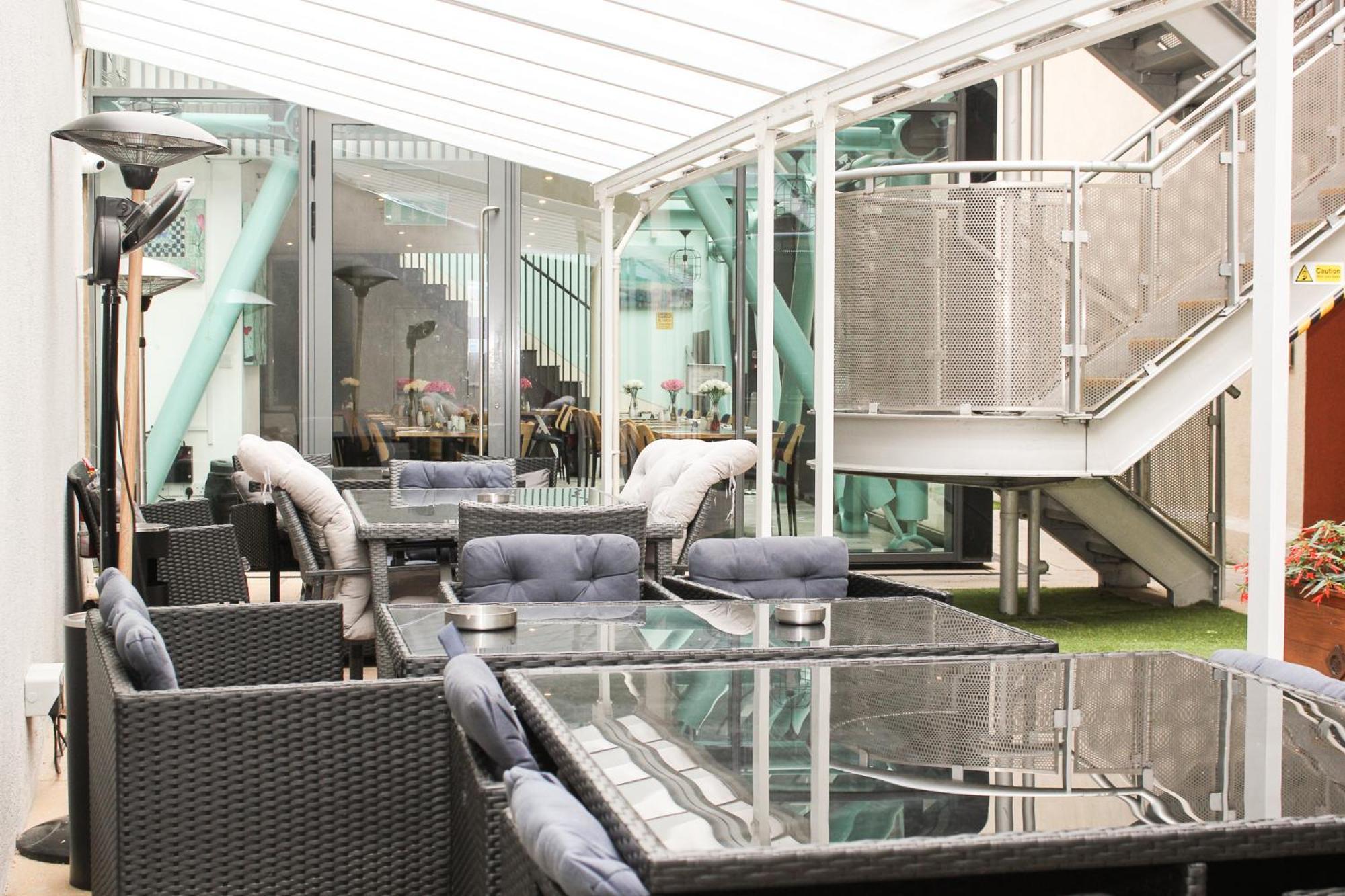 Grand Plaza Con Servicio Apartahotel