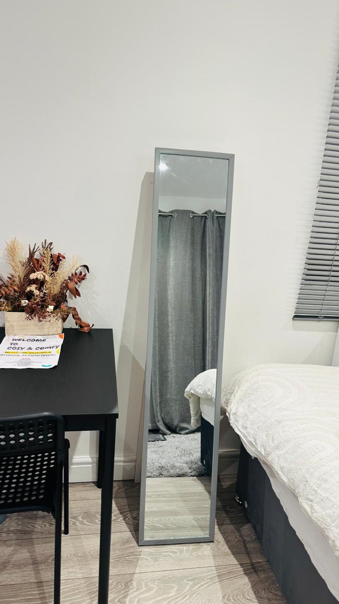 Cosy And Comfy Quarto em Acomodações Particulares