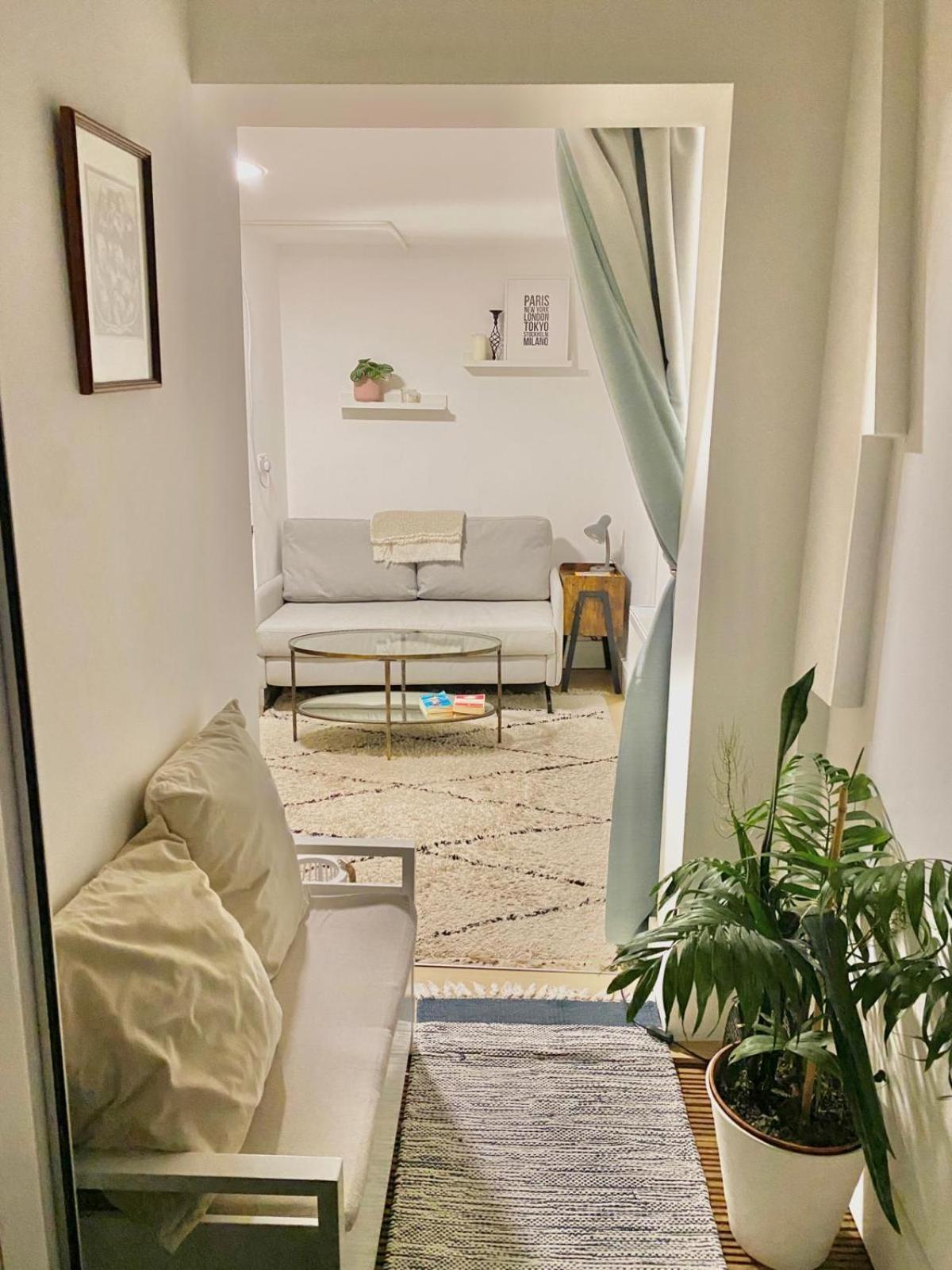 Apartment Modern Flat & Balcony In Historic West Kensington