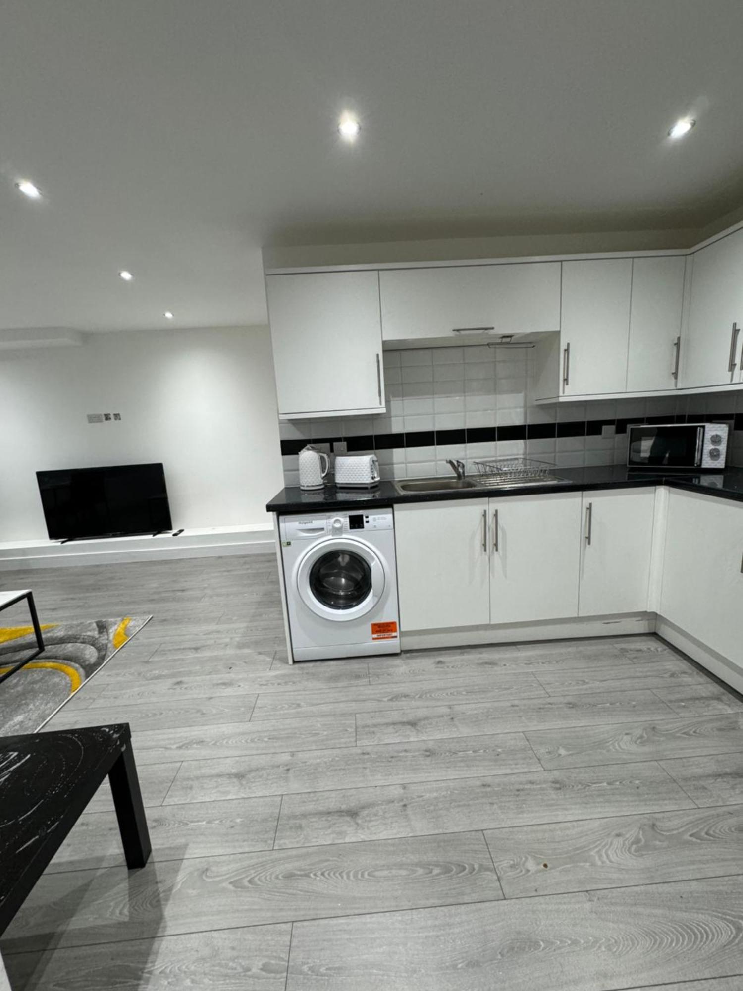 Fully Furnished 1 Bedroom Flat Londen