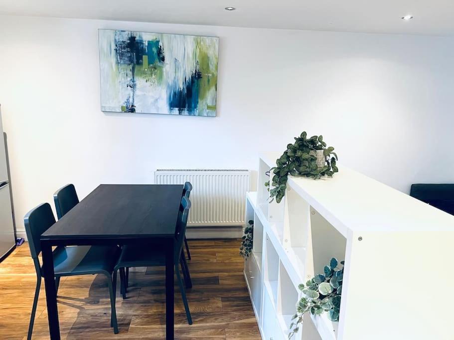 Gorgeous One Bed Flat In Central * Londres