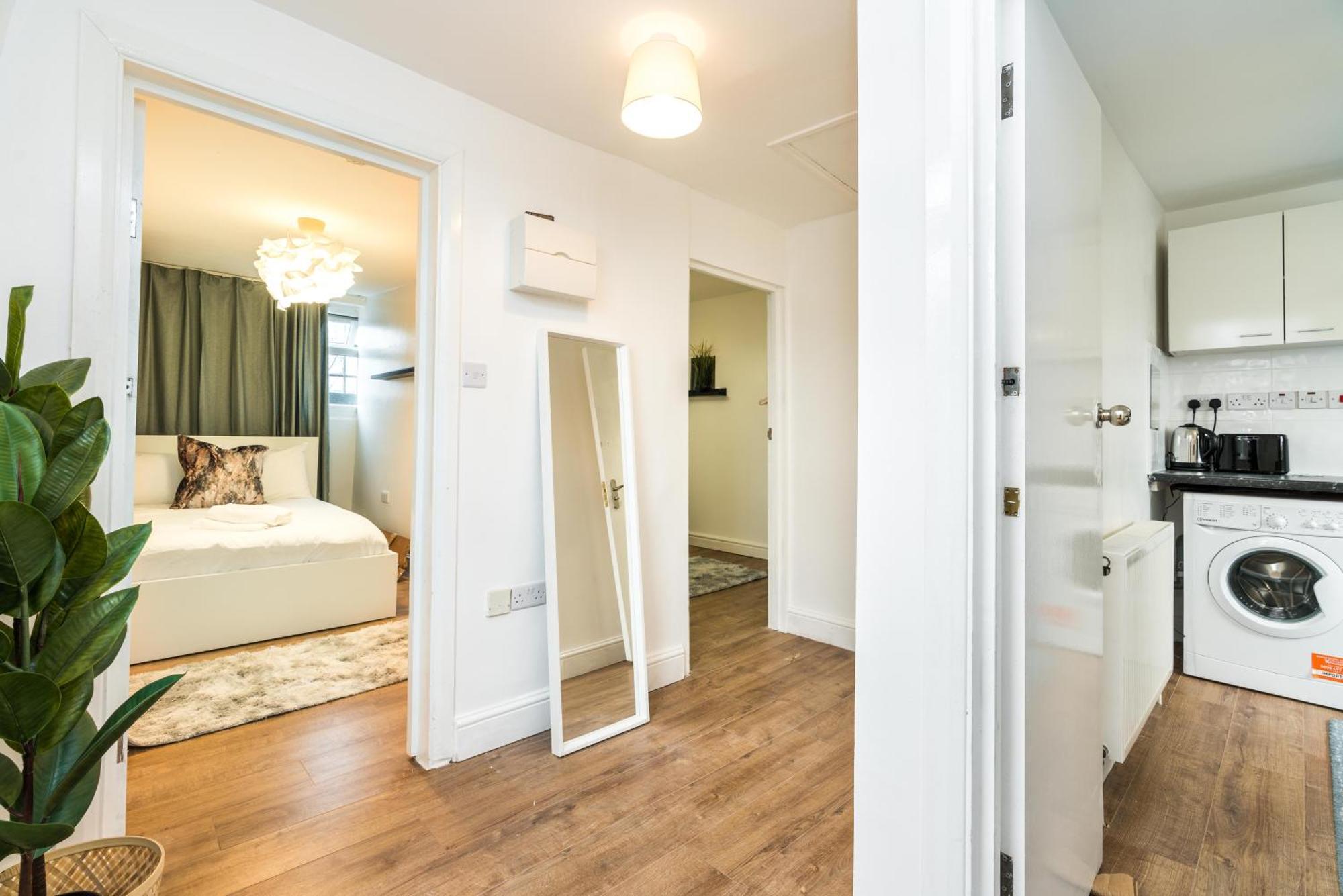 Me3 Cute Central Flat-2bdr-next To Queens Marry Hospital Apartamento