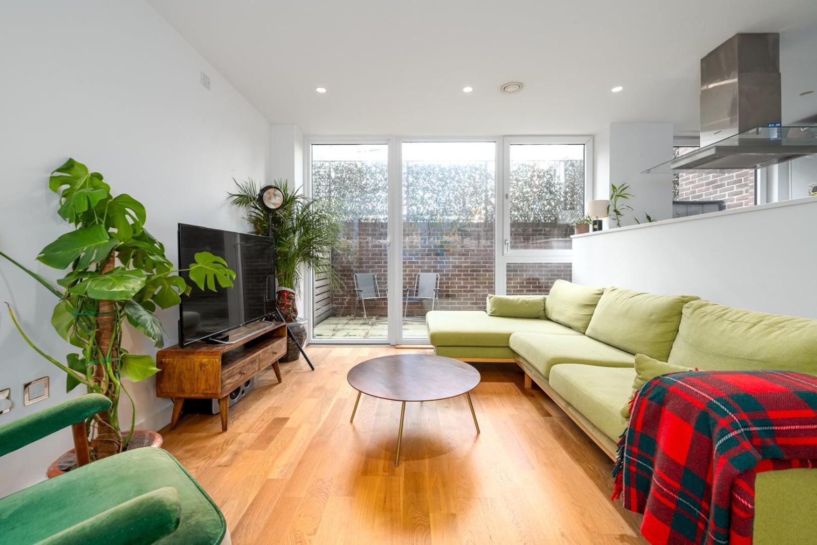 Guestready - Modern With Garden Appartement
