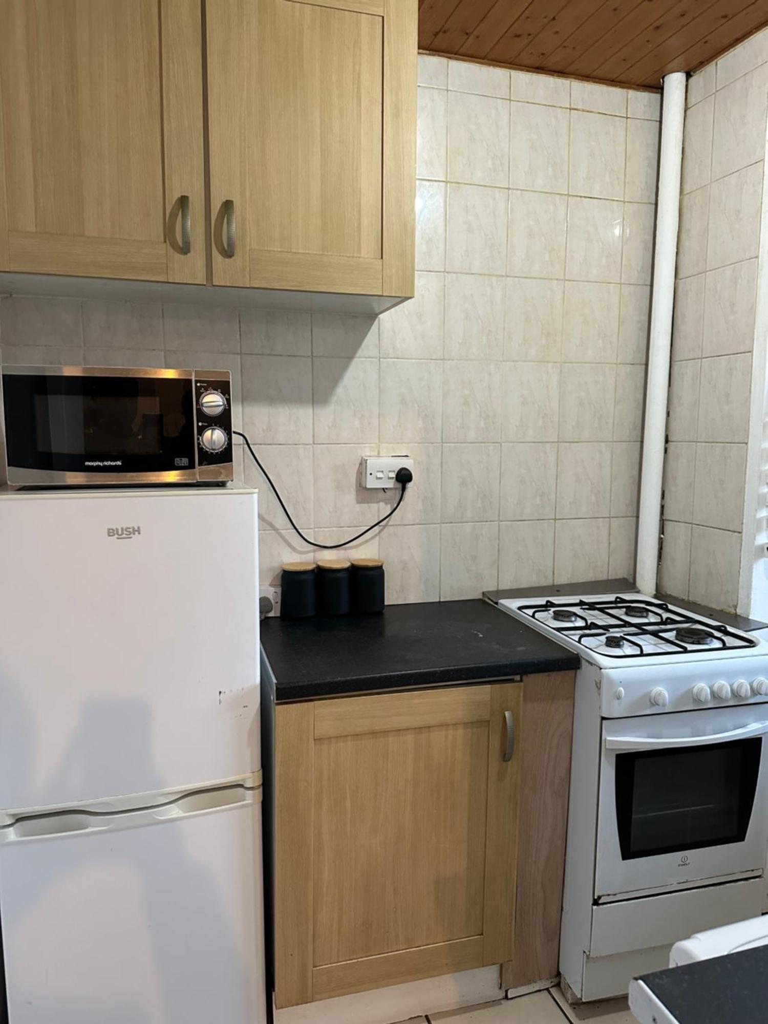 1 Bedroom Flat In Whitechapel, * Londres