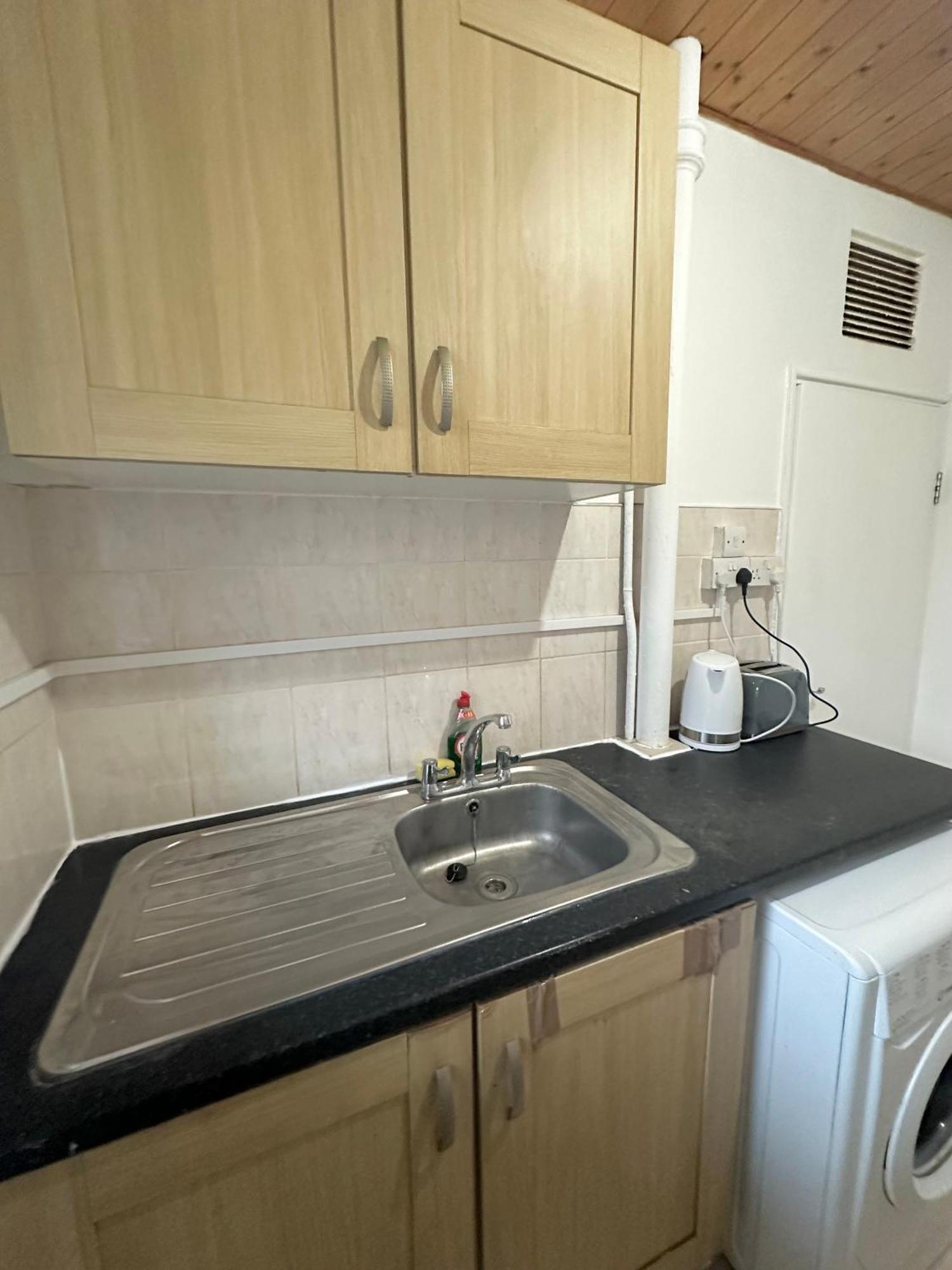 1 Bedroom Flat In Whitechapel, Apartamento