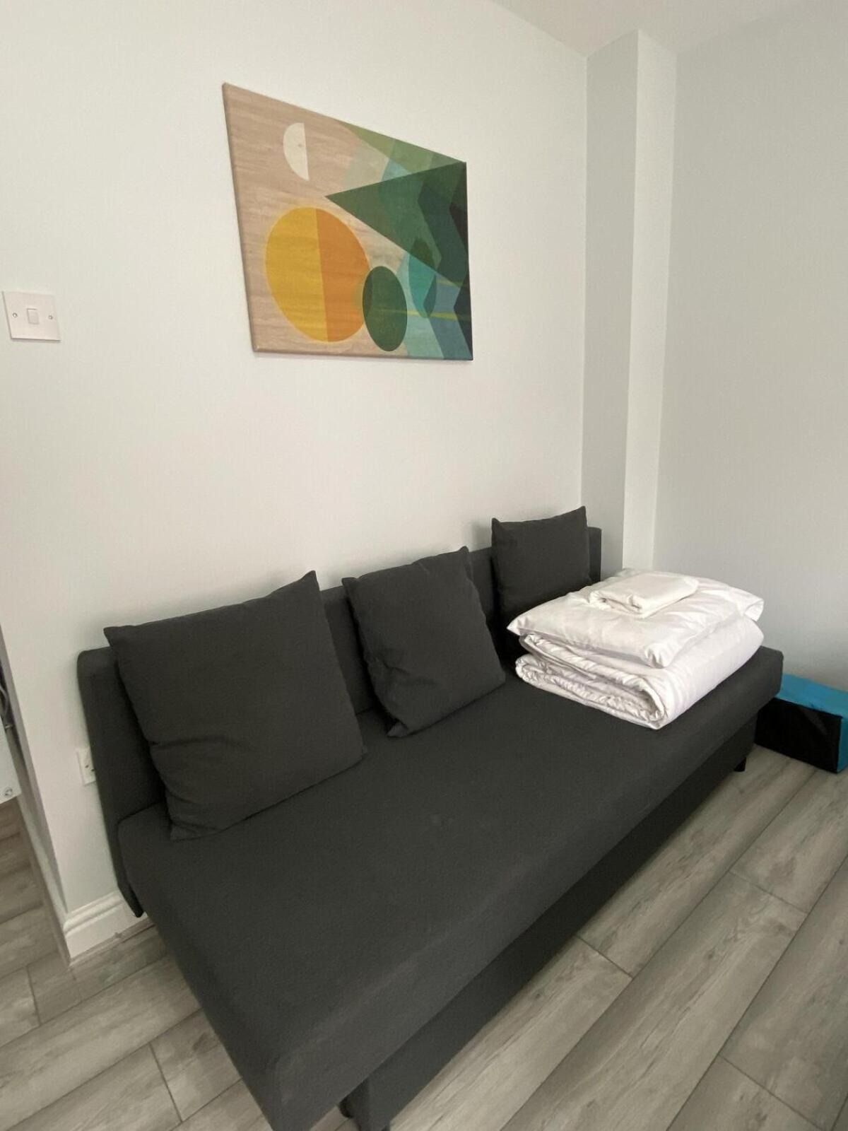 Budget Center Aldgate - Tower Bridge * London