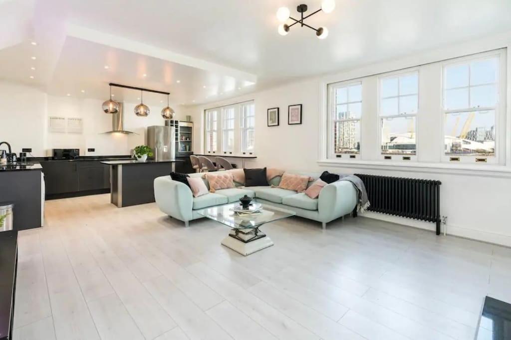 3 X Bedroom Riverside Flat With Hot Tub On Roof Terrace Apartamento Londres