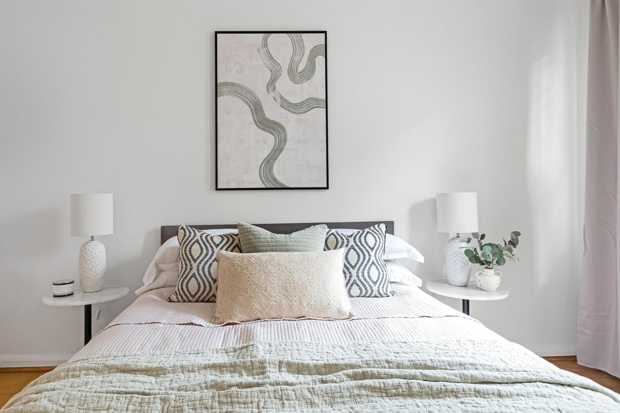 Stylish 2 Bed 2 Bath - Private Garden Appartement
