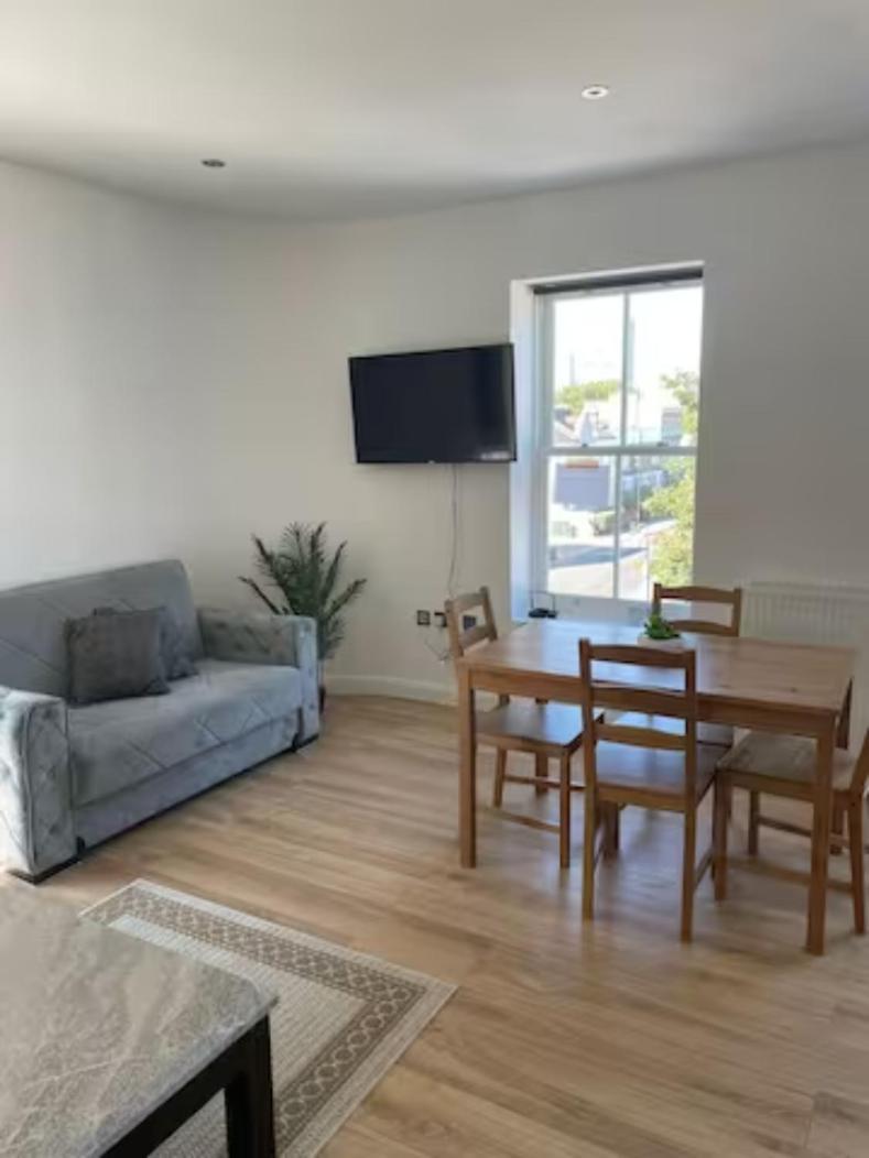 Battersea Central Flat For 4 15 Mins To Eye/power Station Bs4 Apartamento *