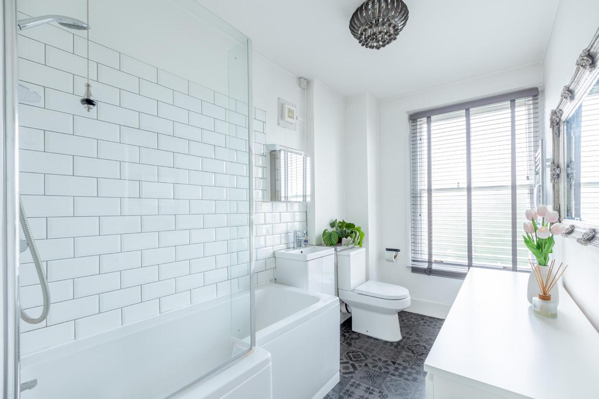 Peacefully Set 2level 2br Btw Brixton & Camberwell Londres