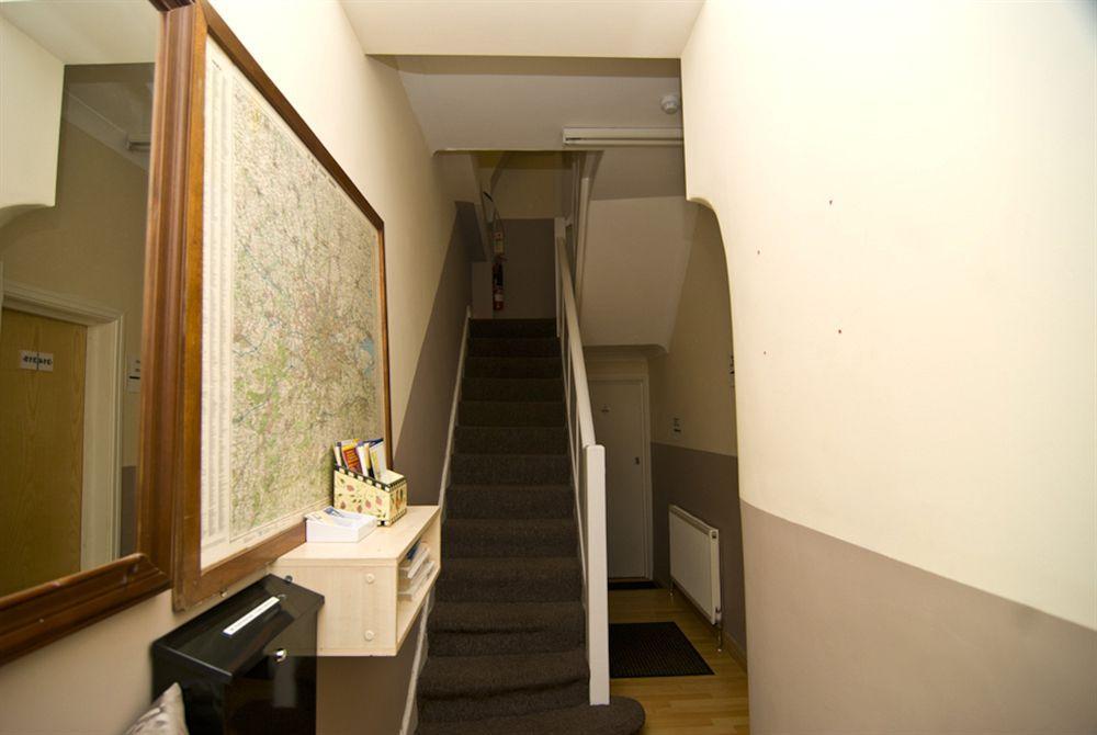 Holland Park Grove 3* Londres