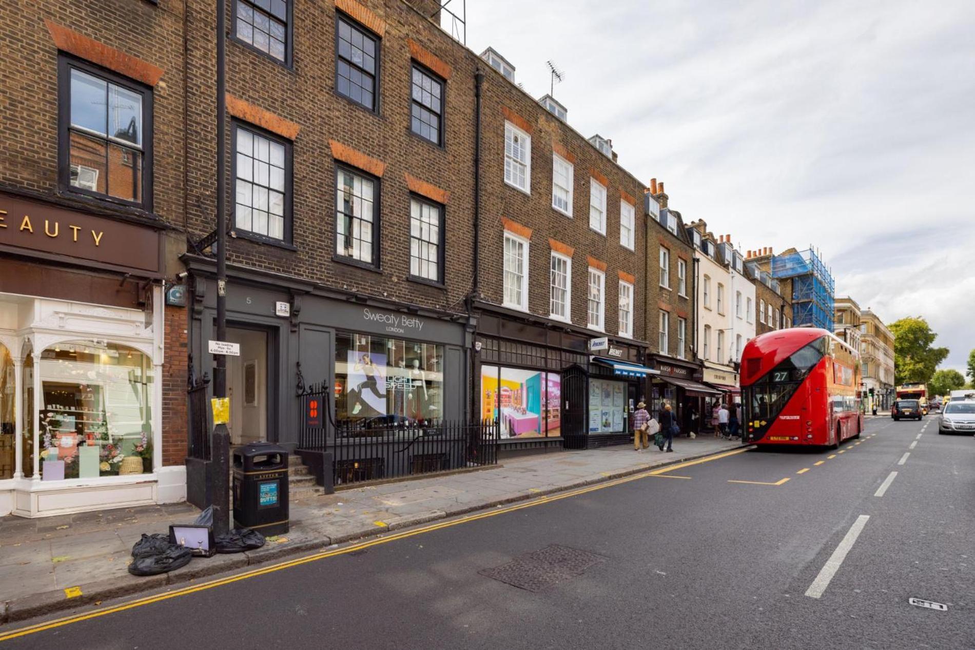 A Royal - Stylish 2 Bedroom In Kensington Appartement *