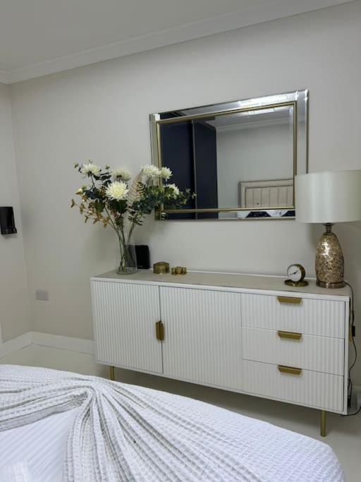 Apartamento 1 Bedroom Luxury Flat In Kensington