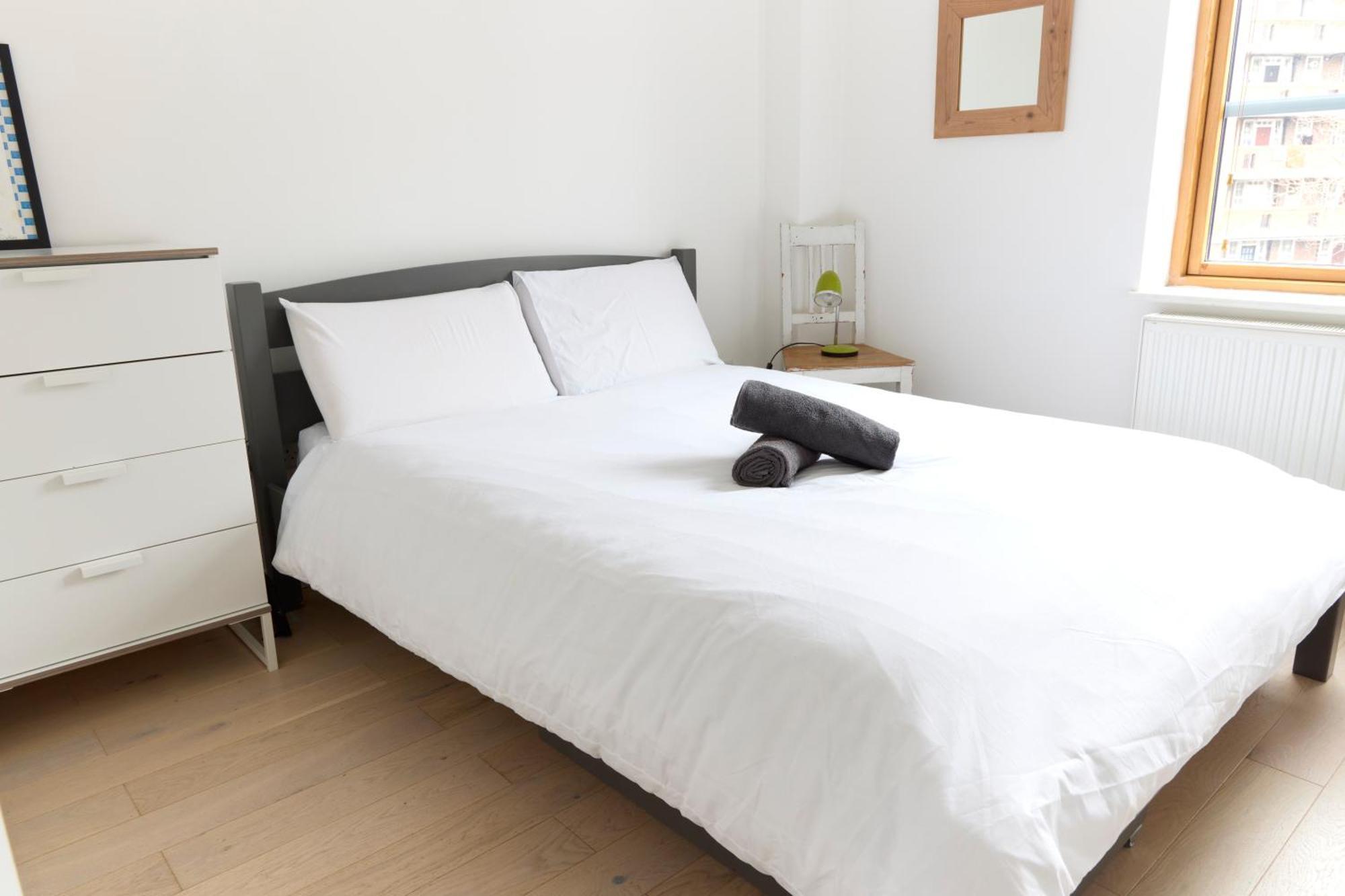 Appartement With Canal View In Broadway Market