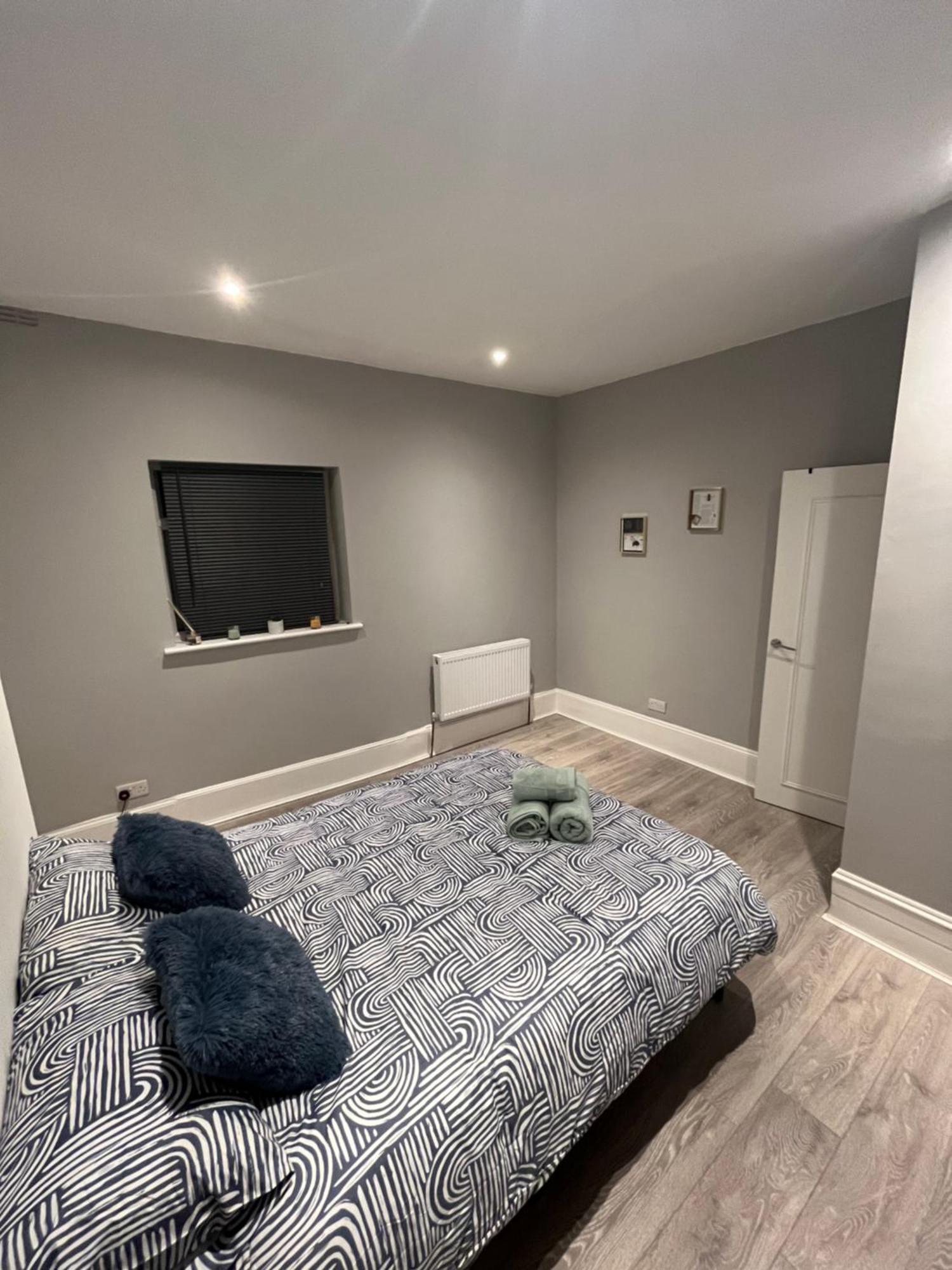 Cozy Two Bed In Brixton Next To Station
