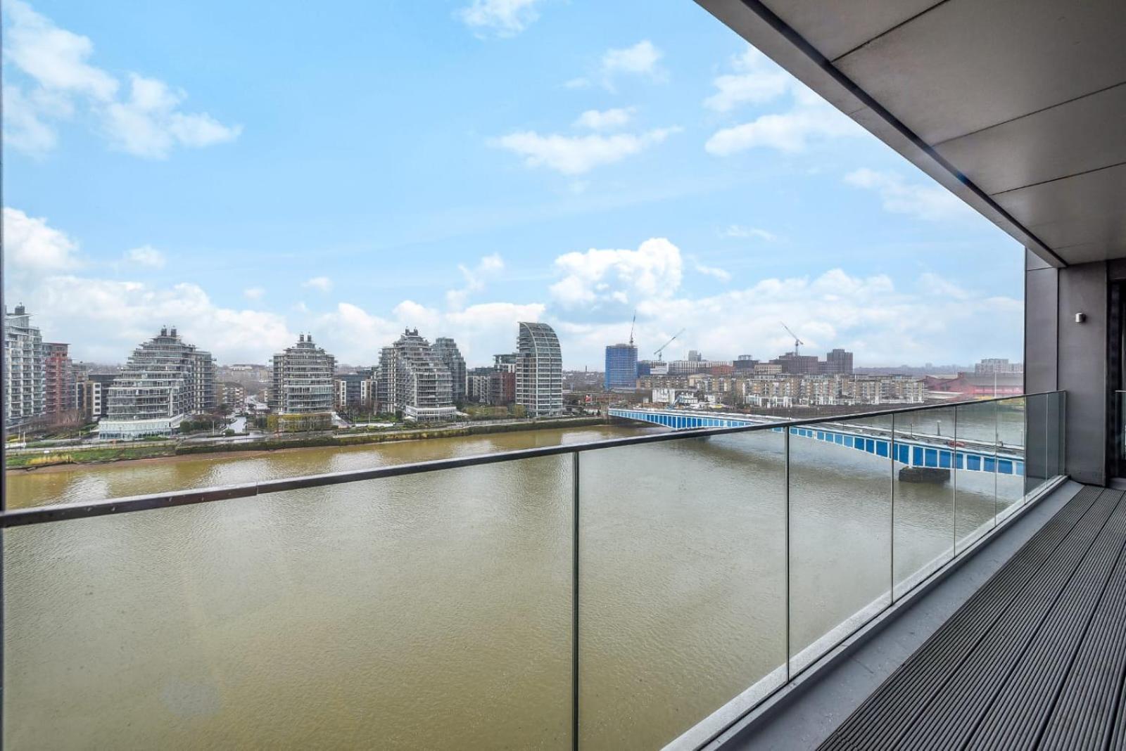 2 Bed Riverside *