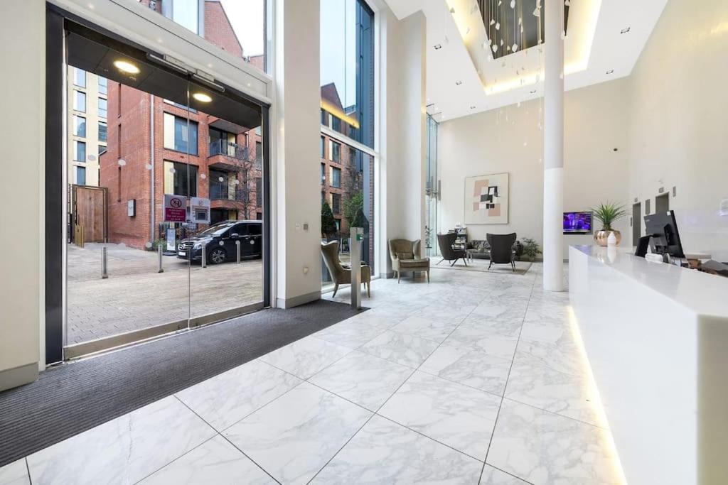 2 Bed Riverside