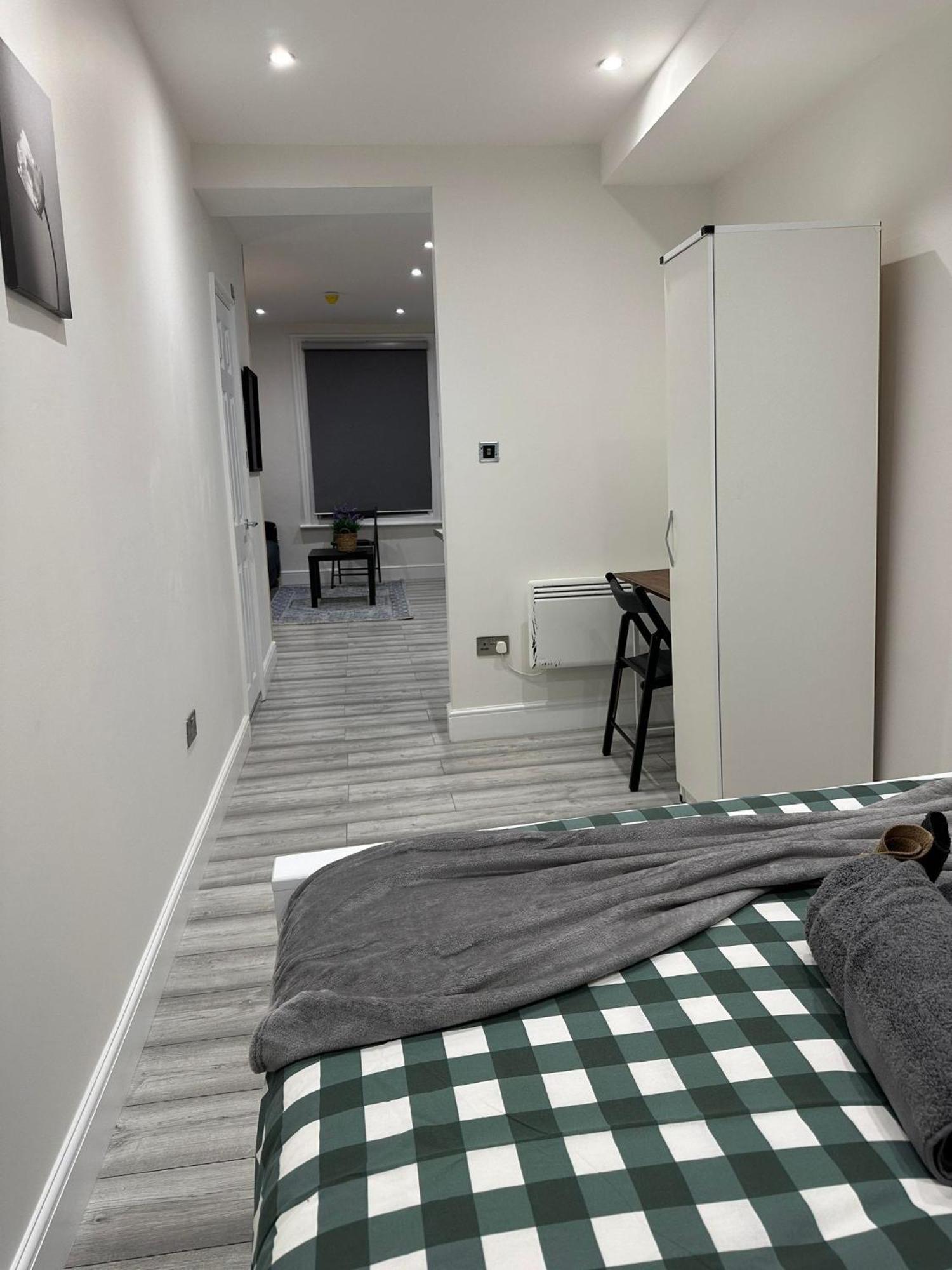 Flat In * Londres