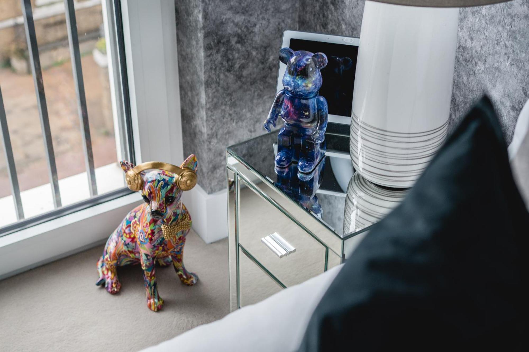 Exg Luxury-stylish-unique-central-powerstation-londoneye Apartment *