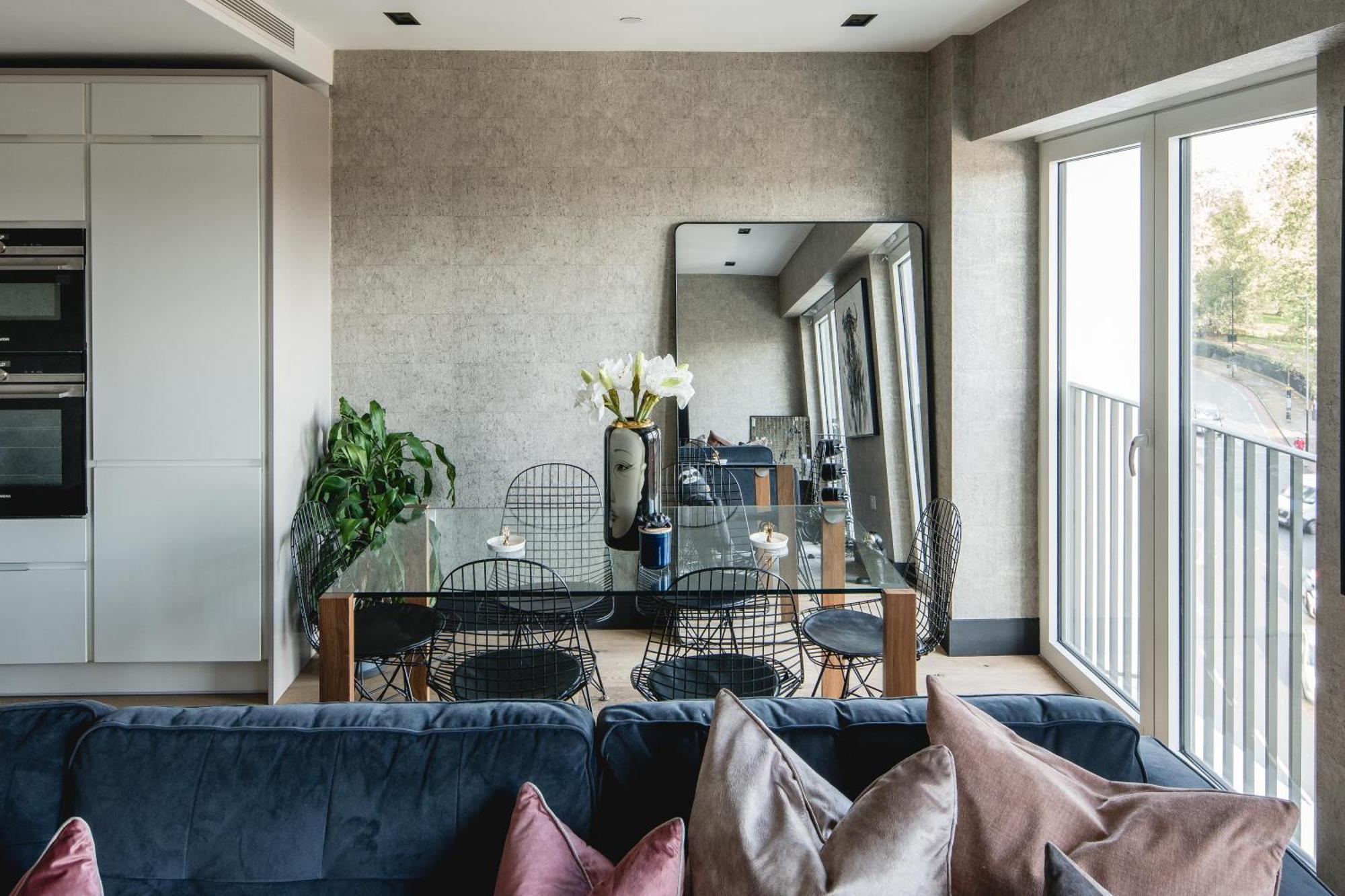 Apartment Exg Luxury-stylish-unique-central-powerstation-londoneye