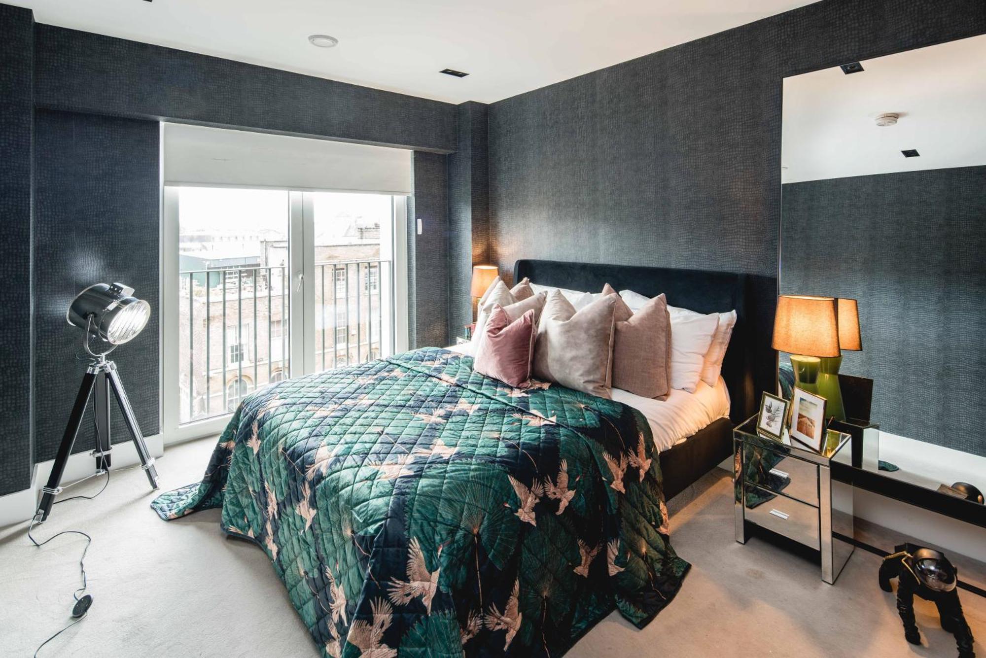 Apartment Exg Luxury-stylish-unique-central-powerstation-londoneye
