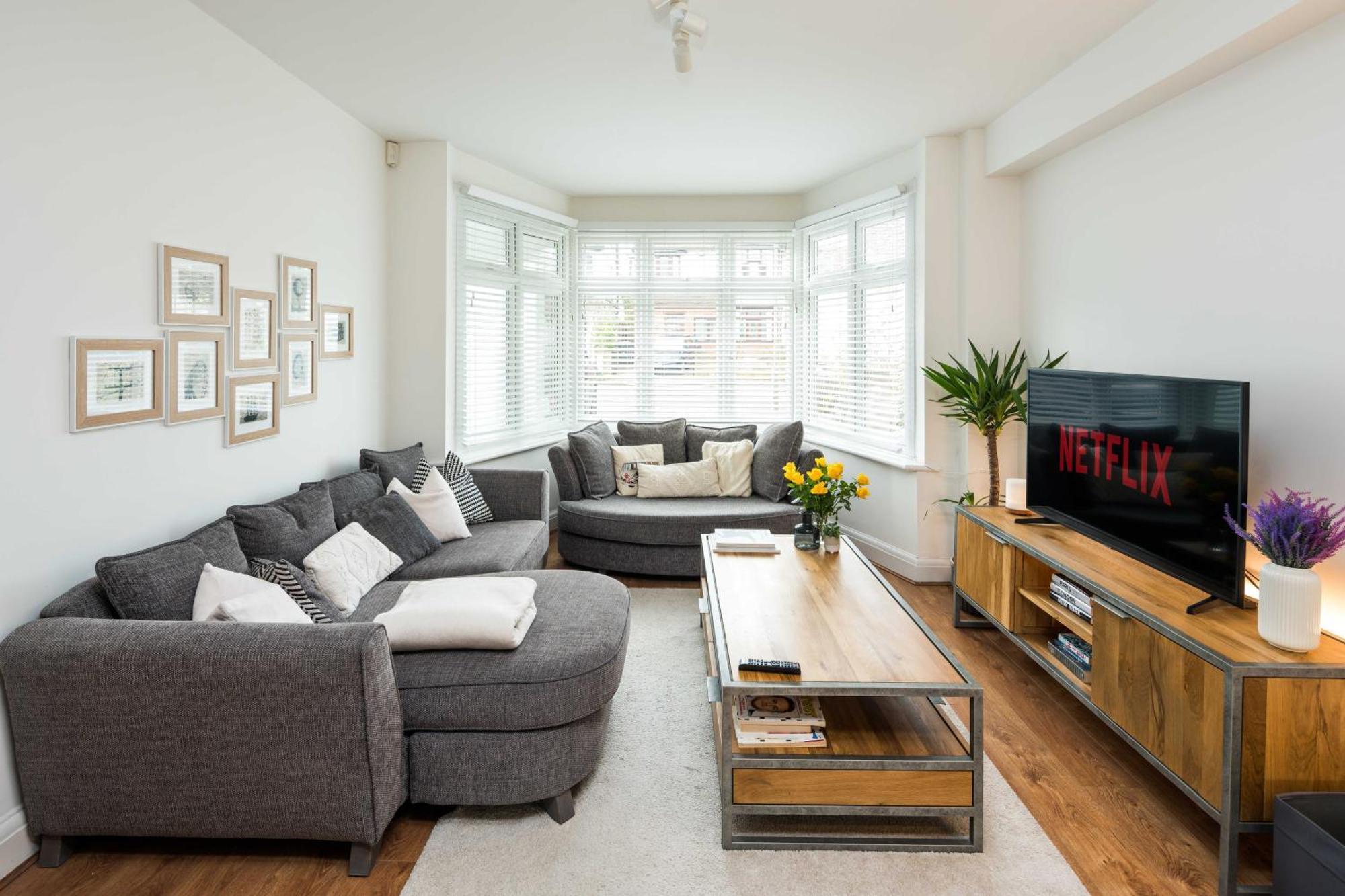 Casa de férias Contemporary 5 Bedroom With Garden North Finchley *