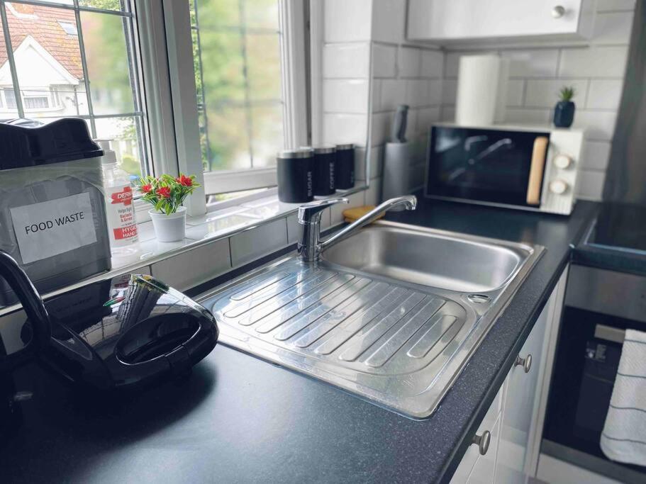 Apartment Charming 30min To London