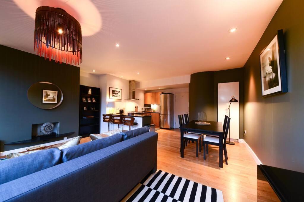 Mr2 - Charming 1 Bed Apartment, Munster Village * Londres