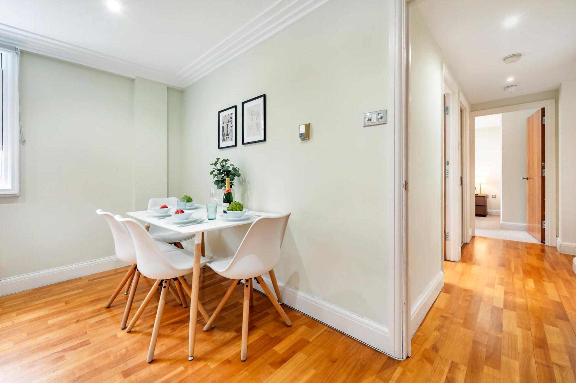 Location Trafalgar Square 1 Bedr, 3 Beds, Sleeps 6 Apartment London