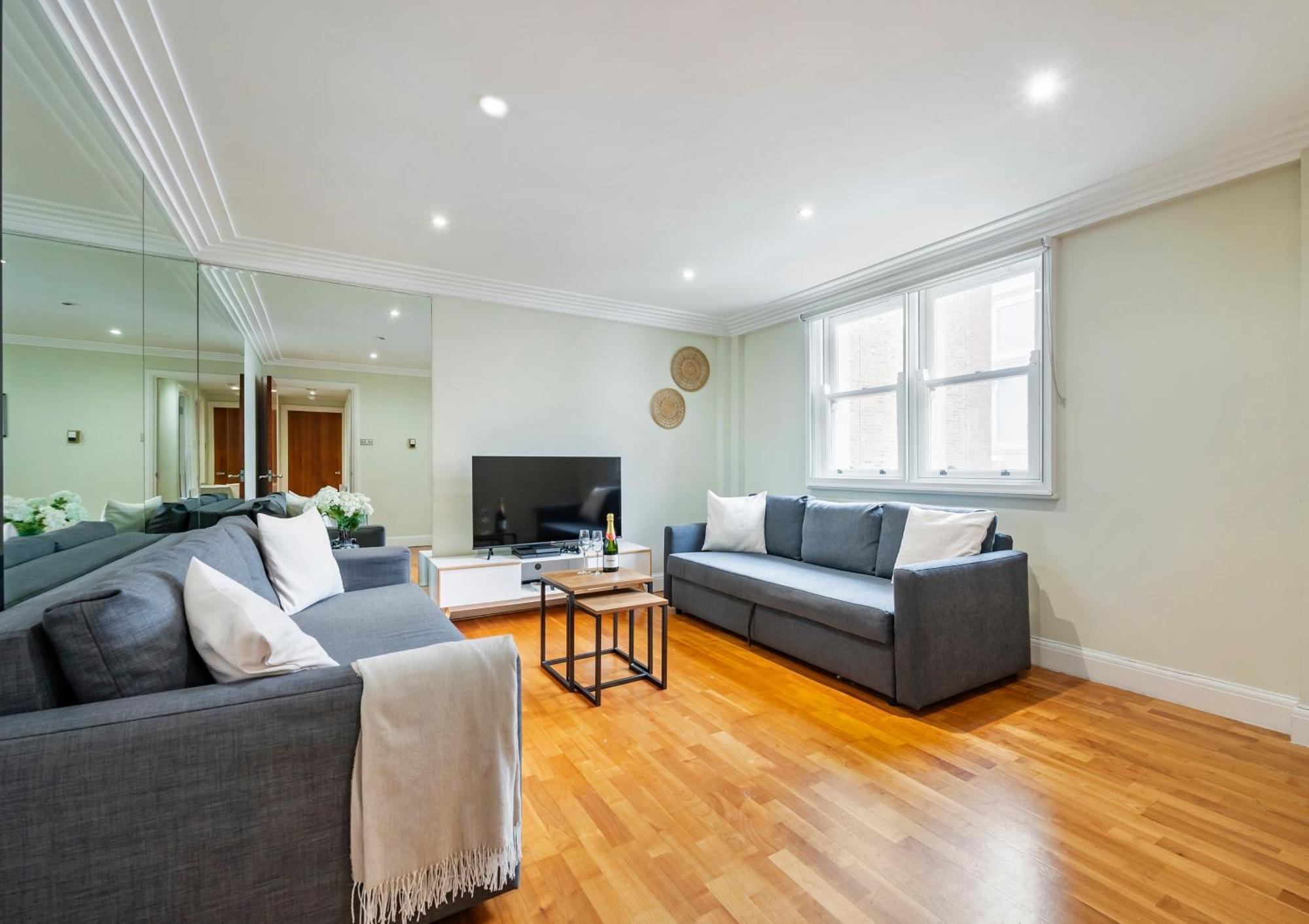 Location Trafalgar Square 1 Bedr, 3 Beds, Sleeps 6 London