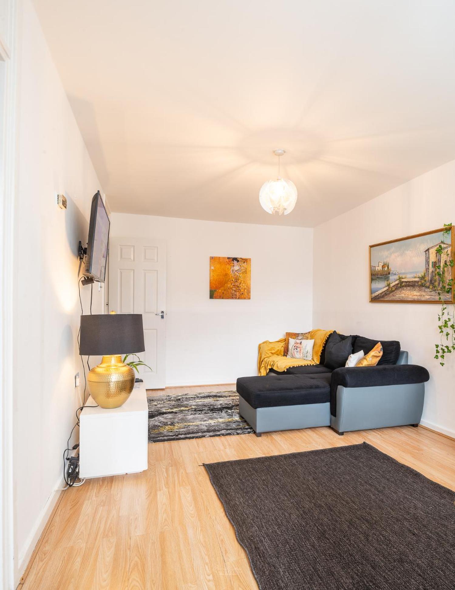 Apartamento Serviced - Exel & O2 & Canning Town - Away From Londres